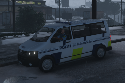 Volkswagen T5 Danish Police Incident Commander